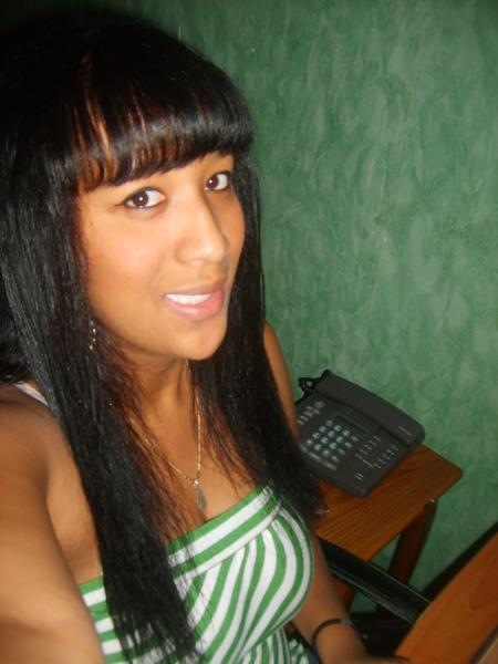 C MA SUGAR A MOI KISS YOU TO T BELLE  GENTILLE  SEXY